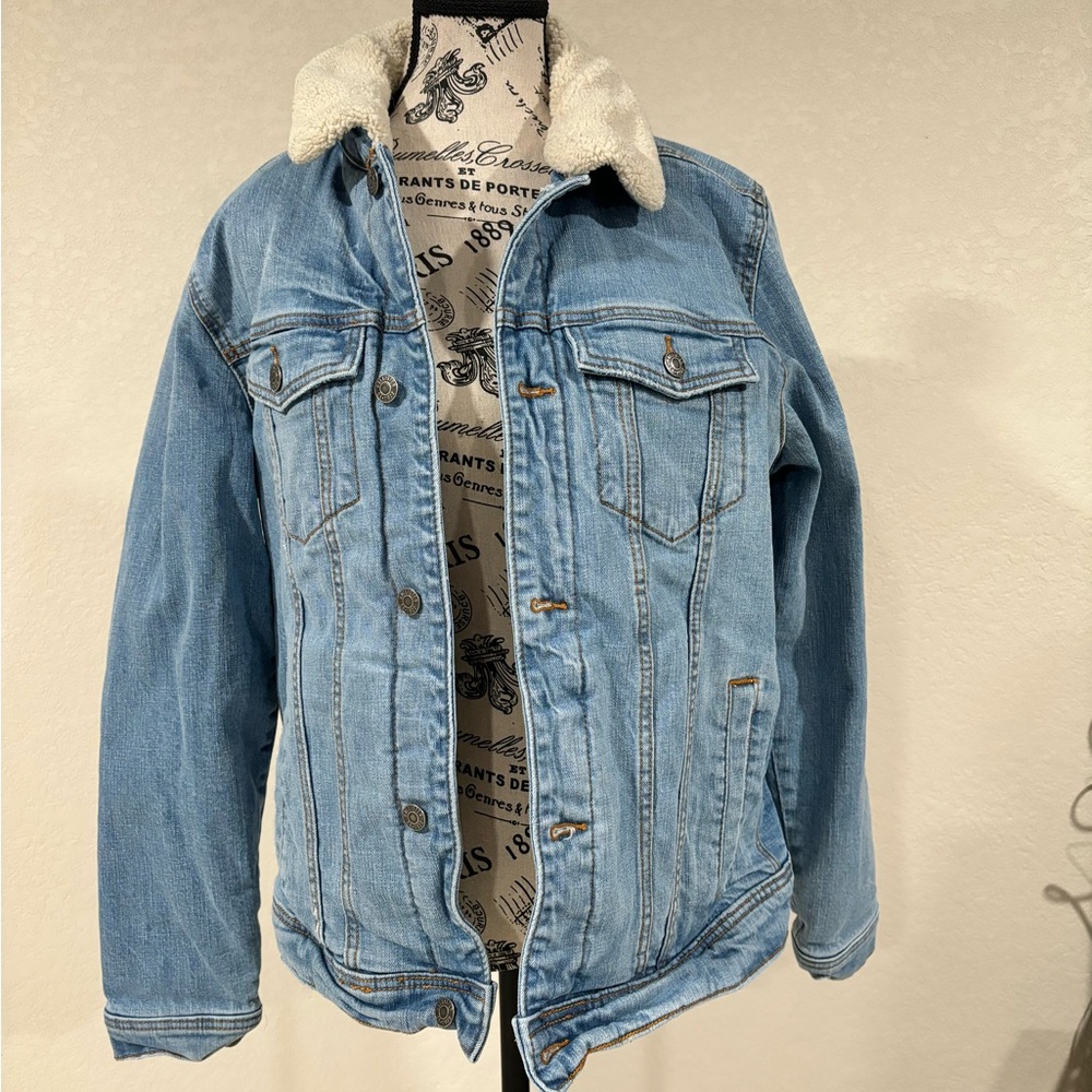 Hollister- Men’s Jean Jacket Sherpa Lined (M)